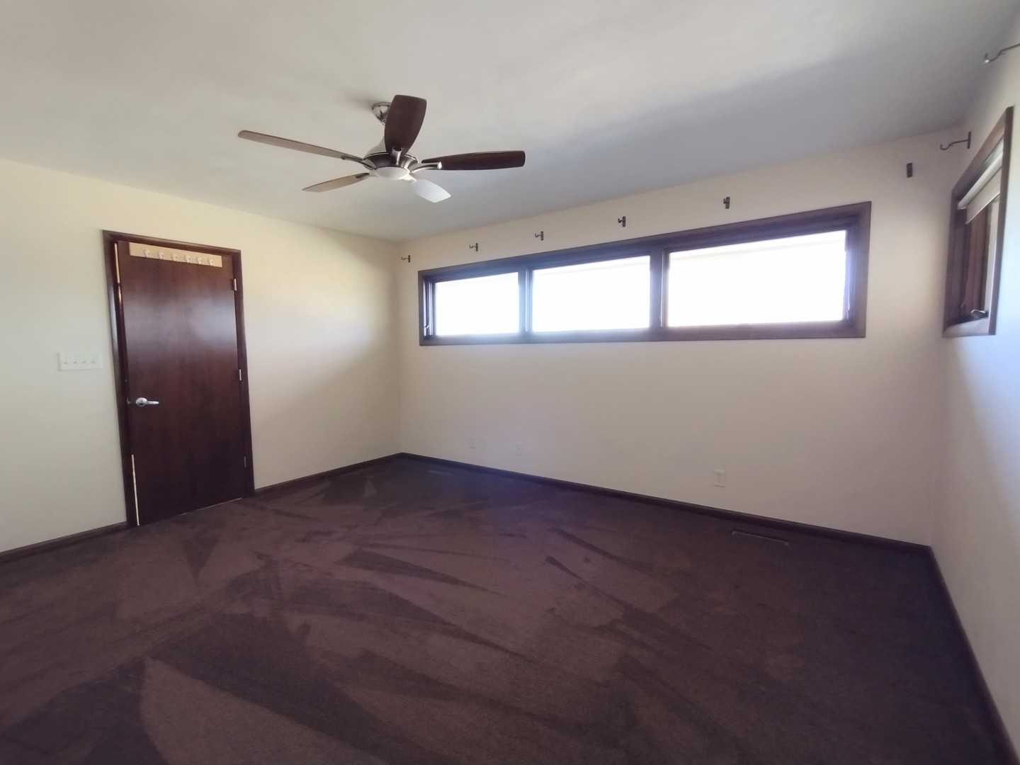 4910 Kilburn Avenue, Rockford, IL 61101