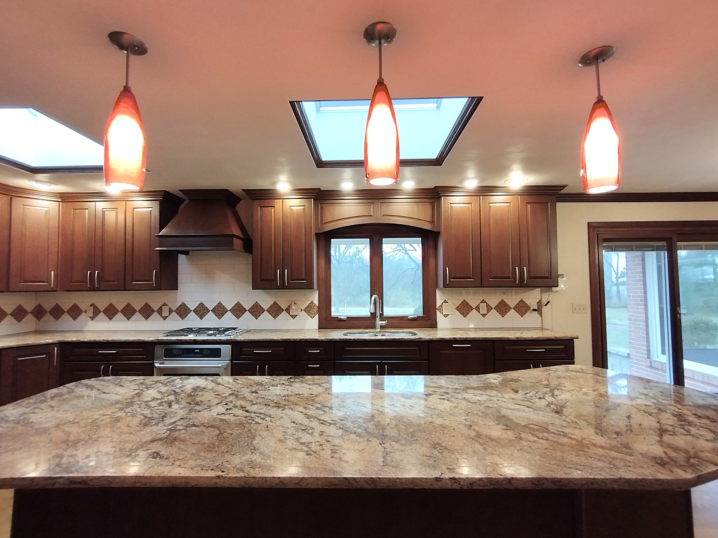 4910 Kilburn Avenue, Rockford, IL 61101