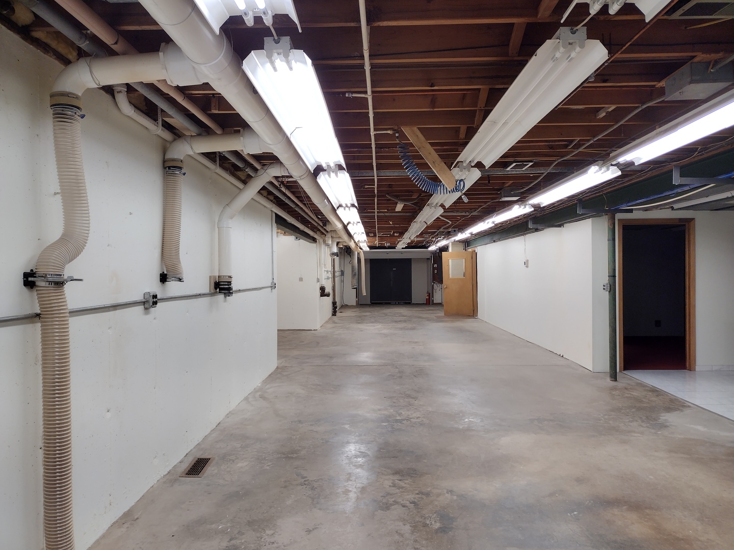 4910 Kilburn Avenue, Rockford, IL 61101