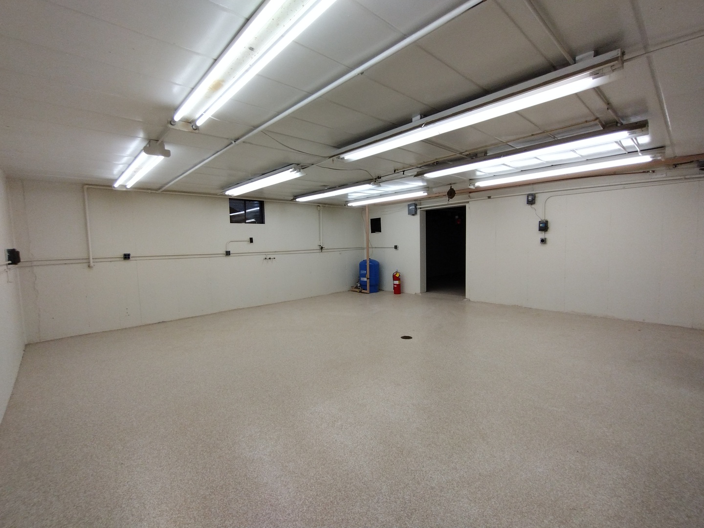 4910 Kilburn Avenue, Rockford, IL 61101