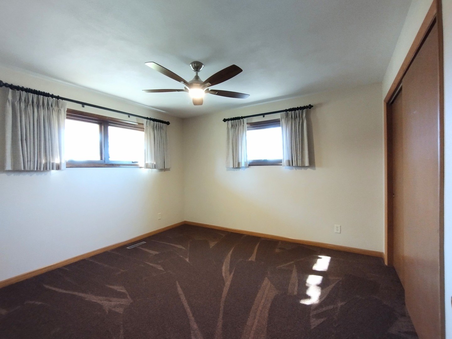 4910 Kilburn Avenue, Rockford, IL 61101