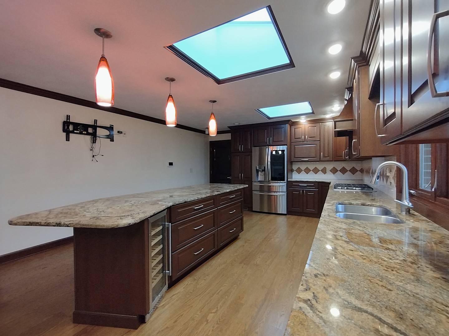 4910 Kilburn Avenue, Rockford, IL 61101