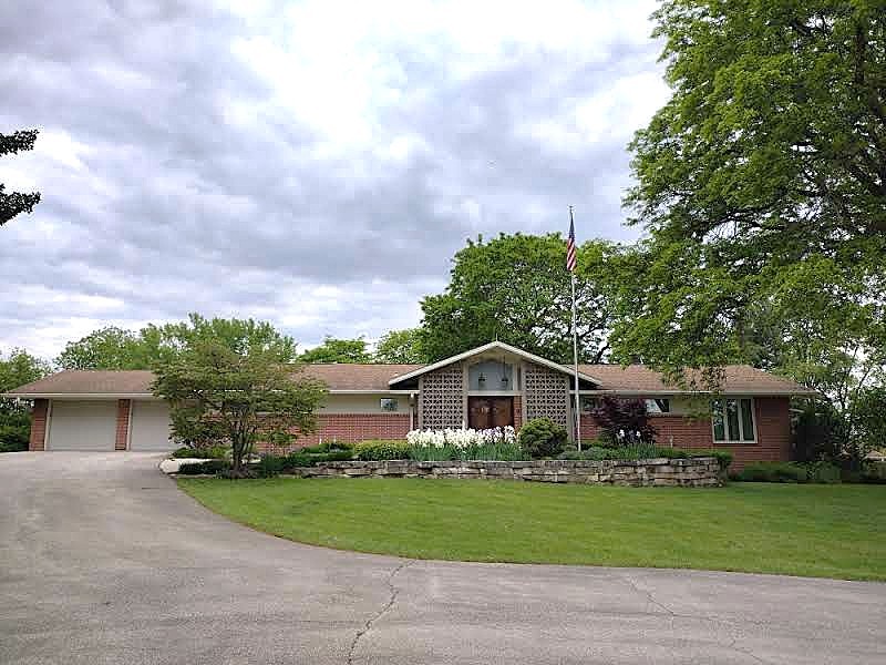 4910 Kilburn Avenue, Rockford, IL 61101