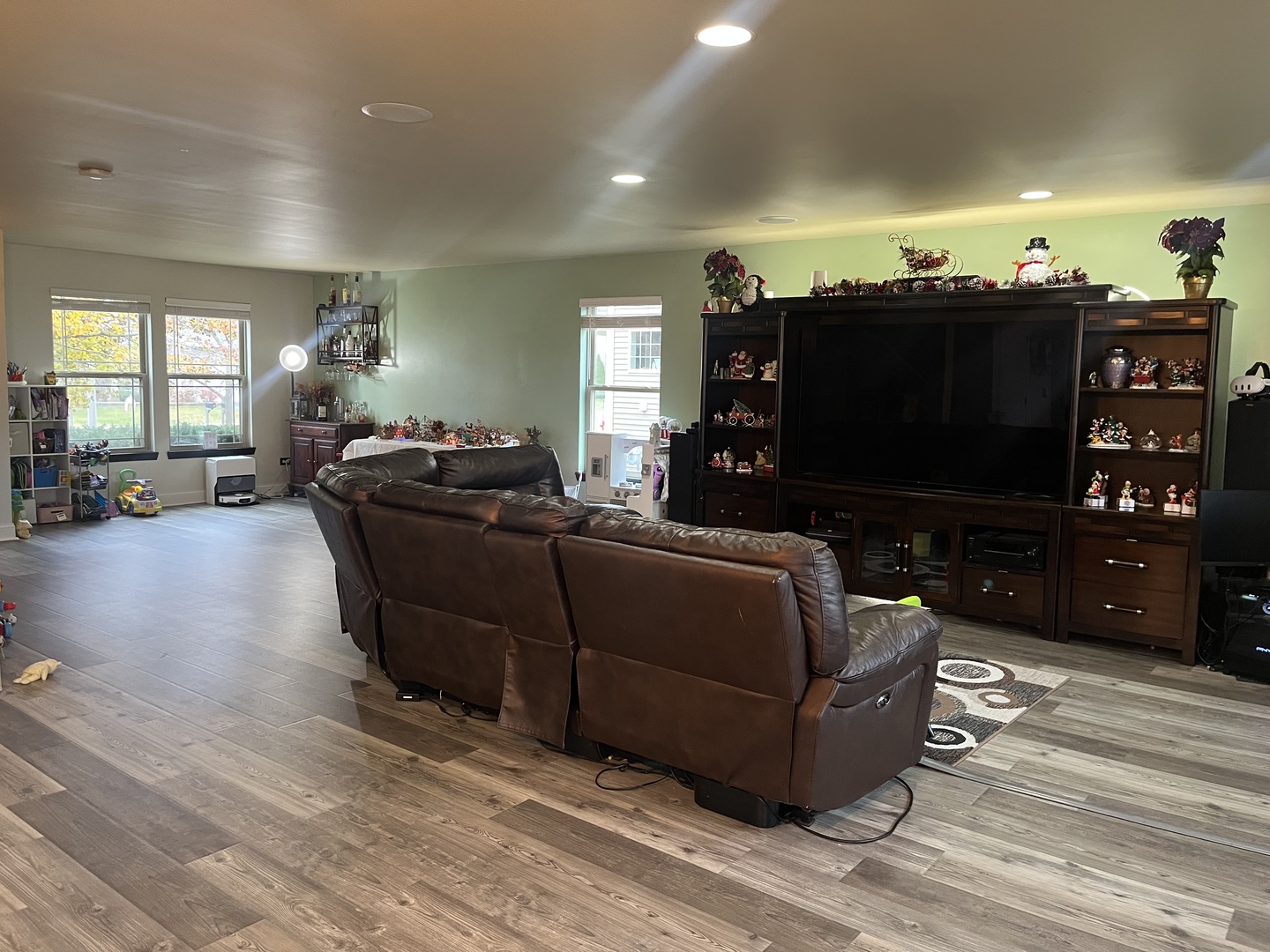 806 Treesdale Way, Joliet, IL 60431