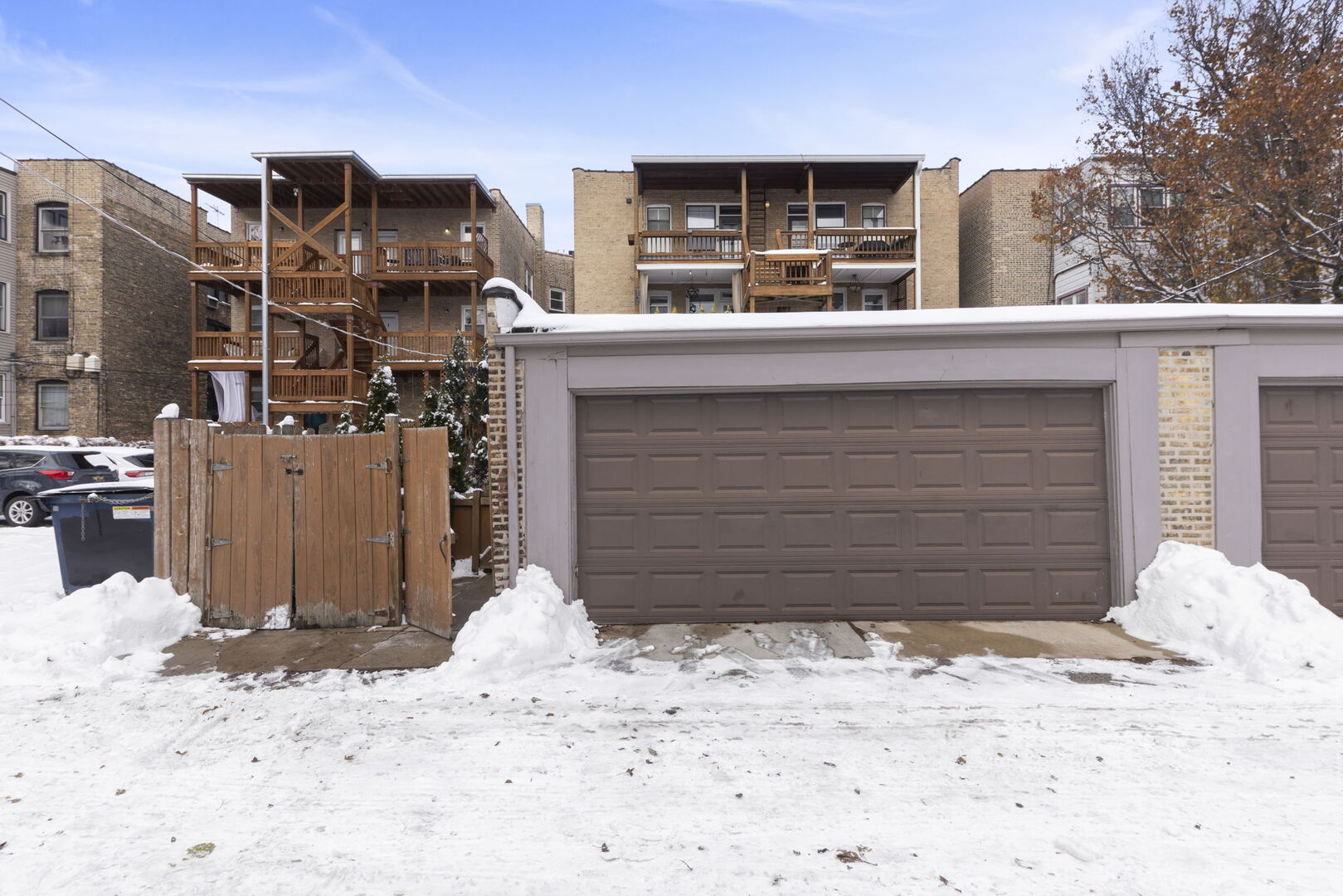 1433 W Rosemont Avenue #1W, Chicago, IL 60660