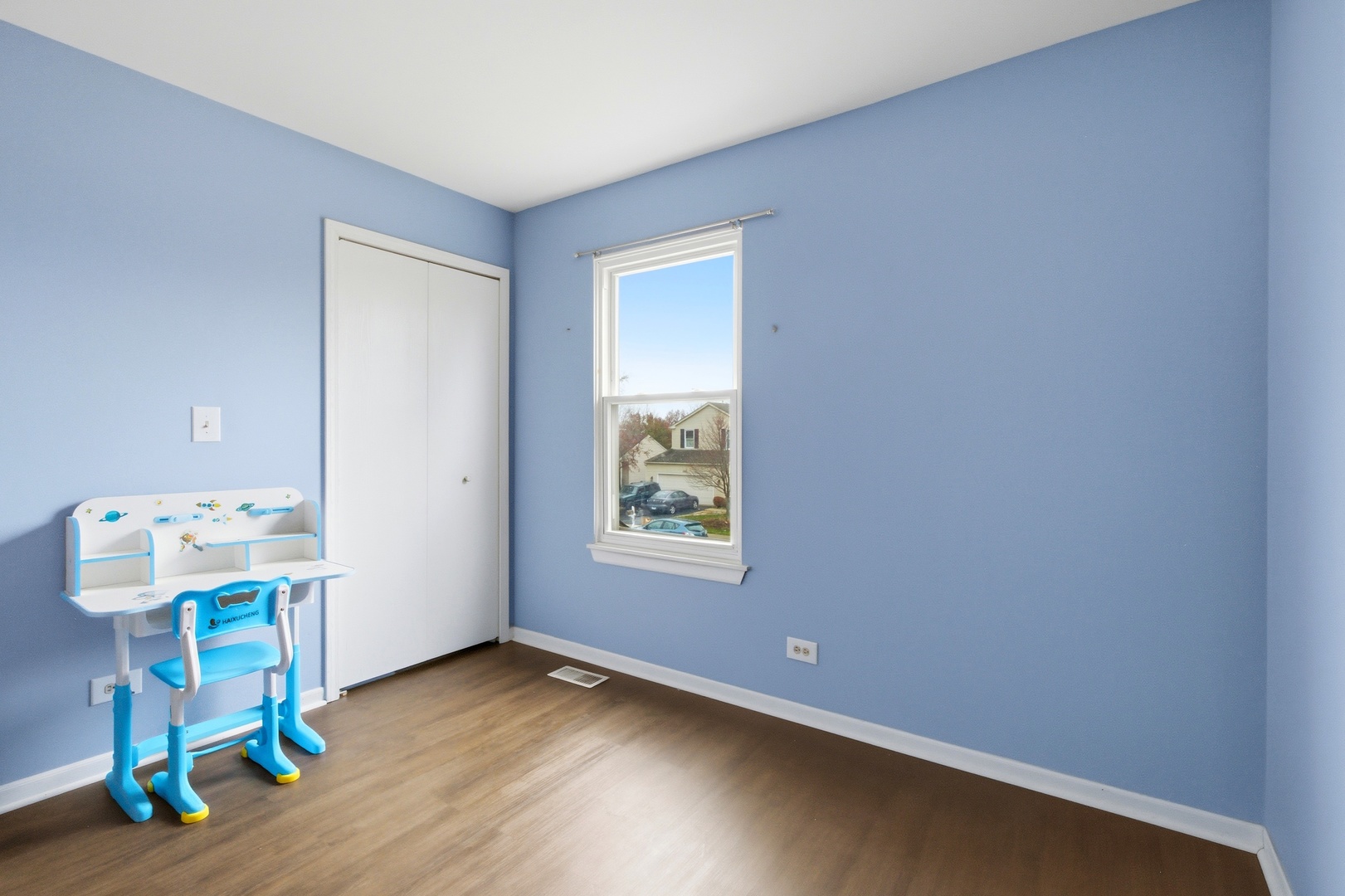 2860 Bridgeport Lane, Aurora, IL 60504