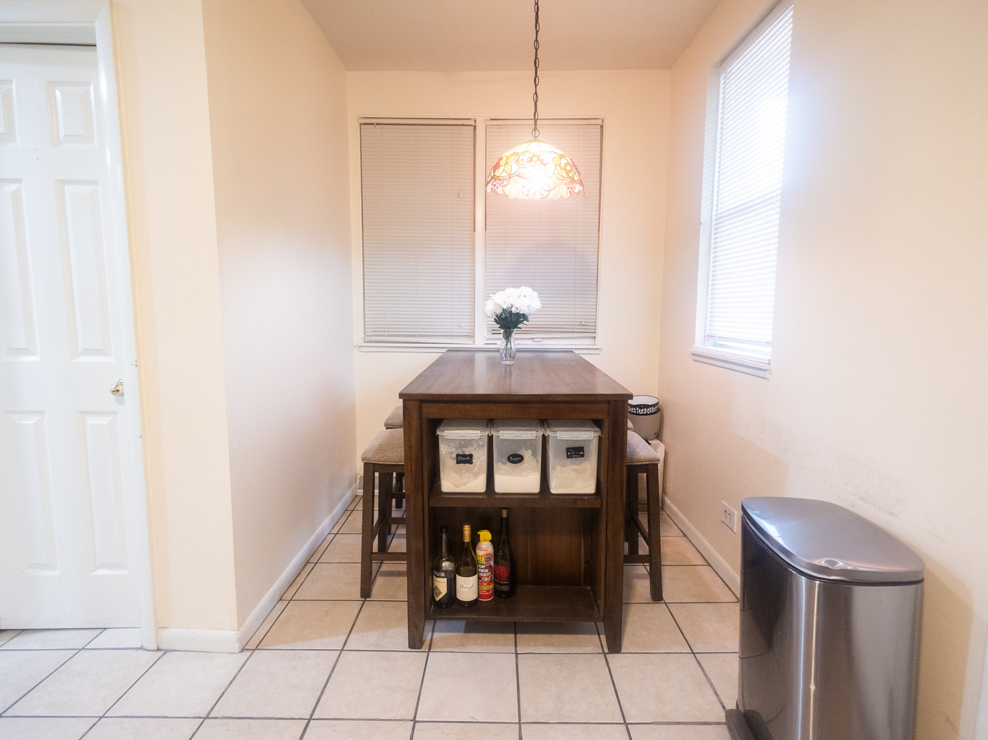 1115 S 3rd Avenue, Maywood, IL 60153