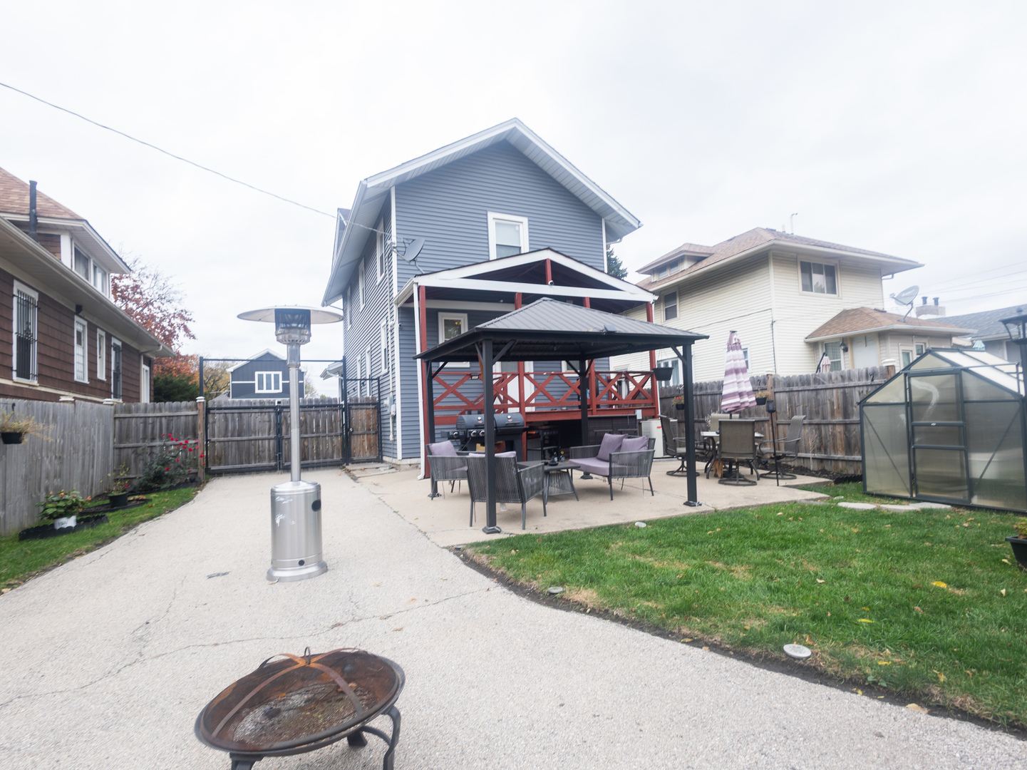 1115 S 3rd Avenue, Maywood, IL 60153