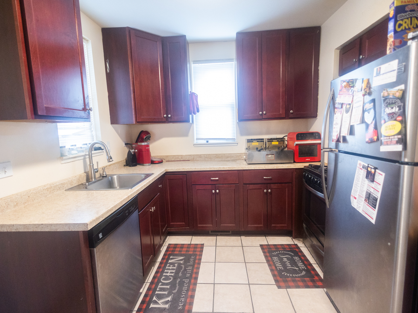 1115 S 3rd Avenue, Maywood, IL 60153