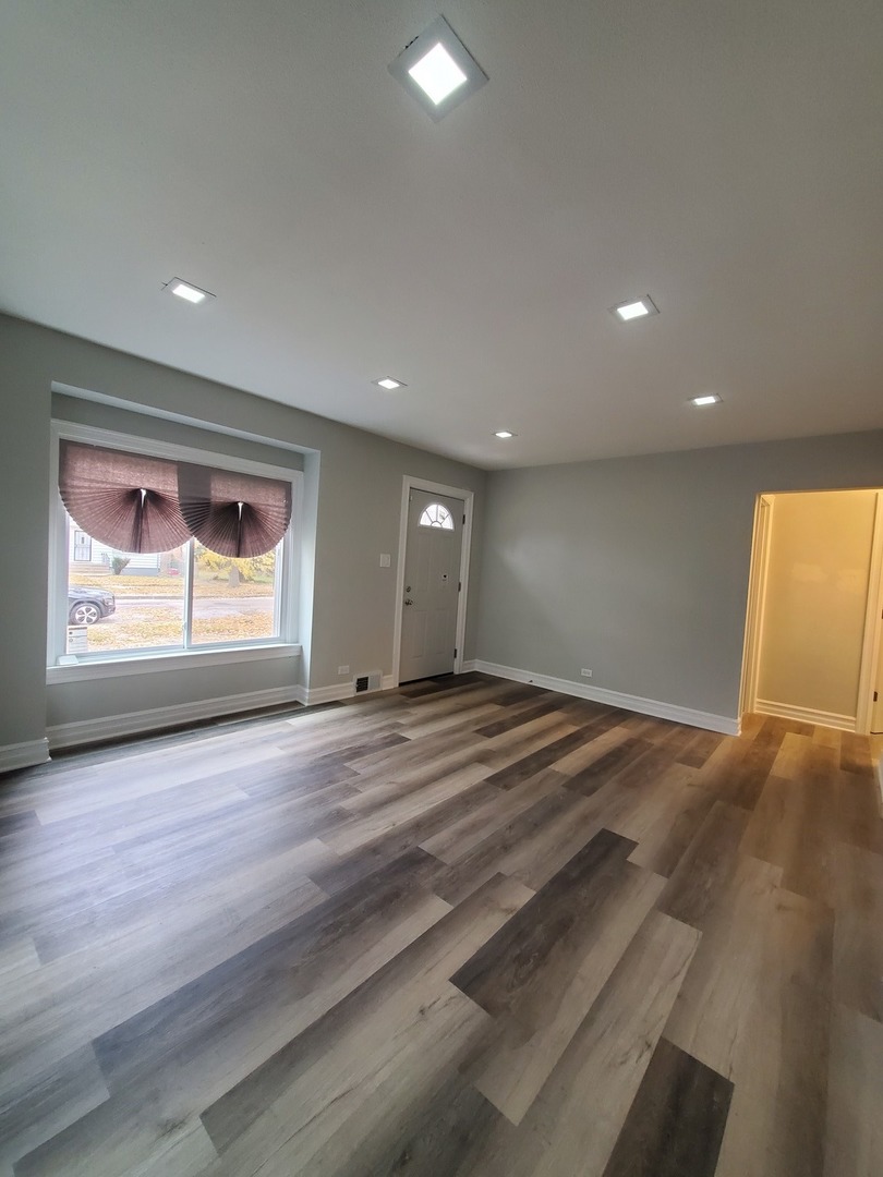 14529 Clinton Street, Harvey, IL 60426