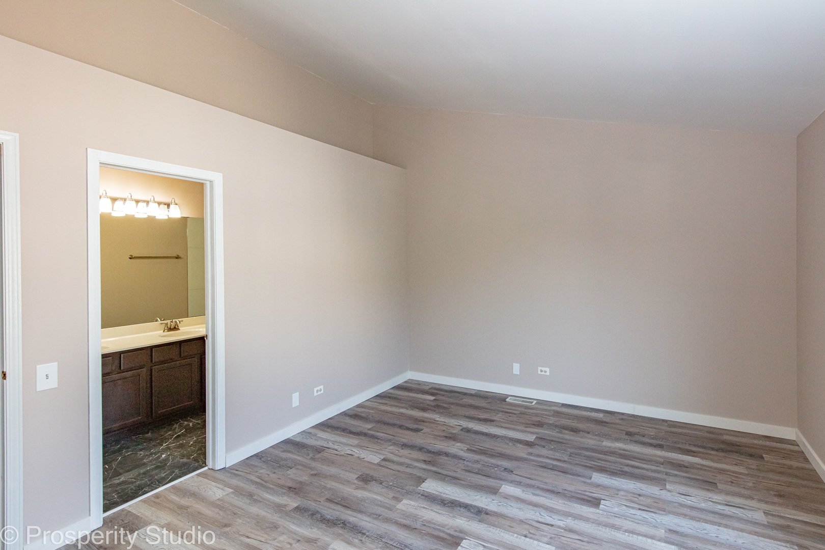 3159 TEAL BAY Court, Aurora, IL 60507