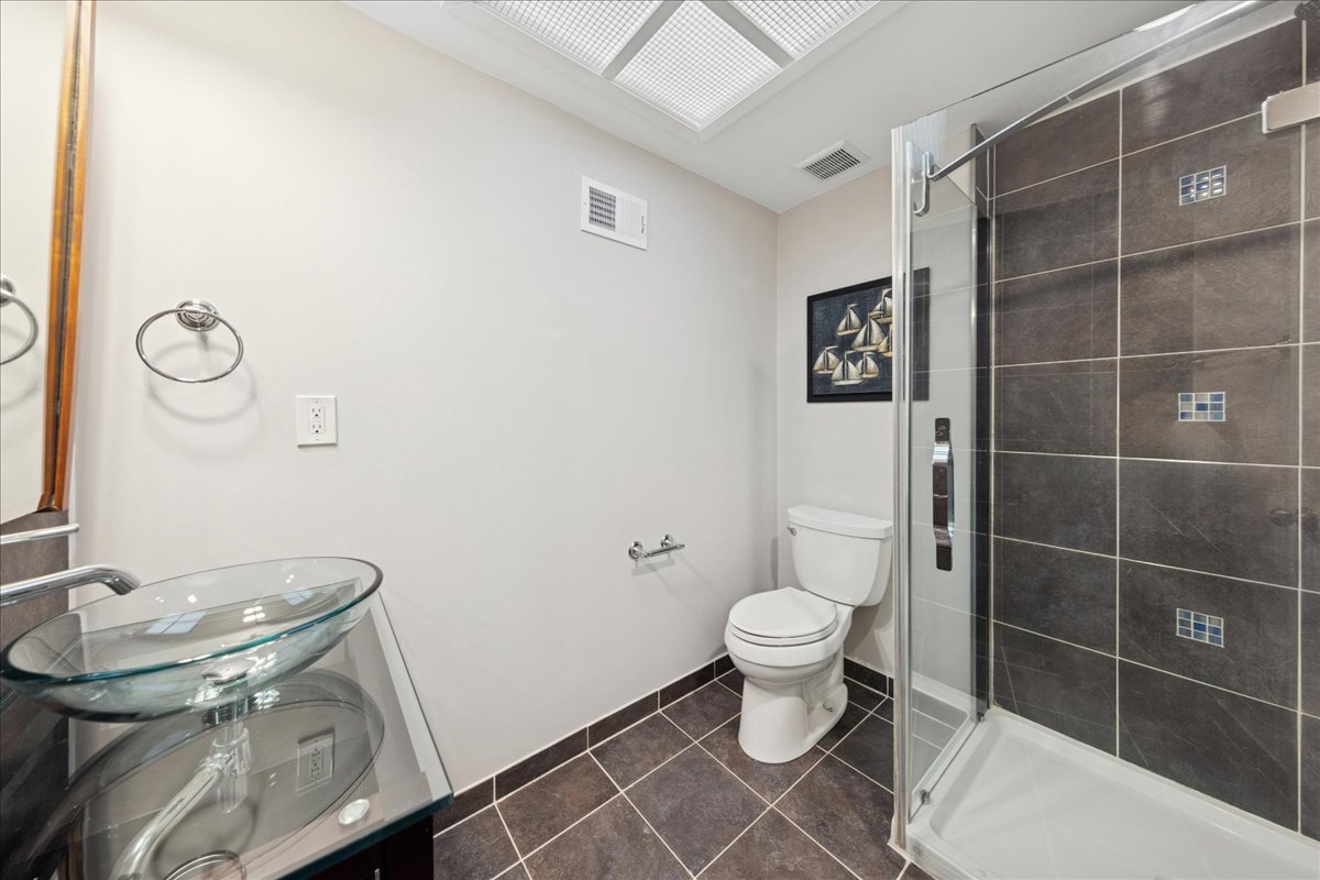 5811 Longview Drive, Countryside, IL 60525