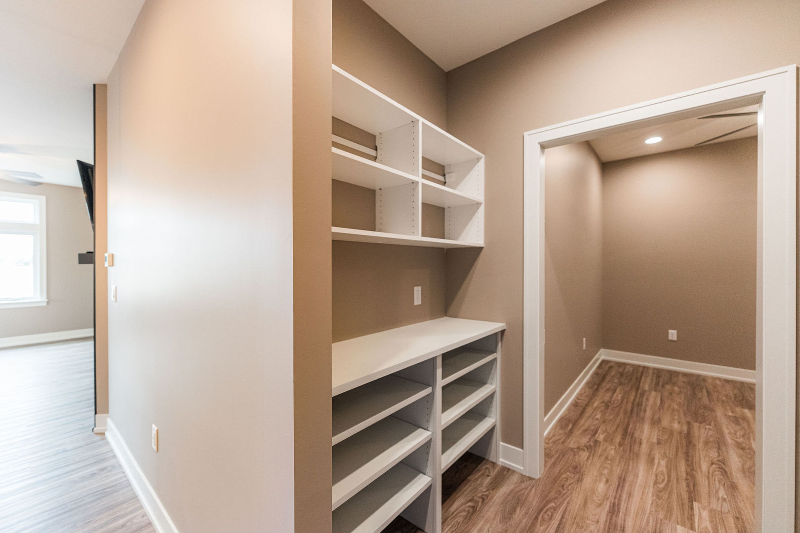 563 Stearn Drive #563, Genoa, IL 60135