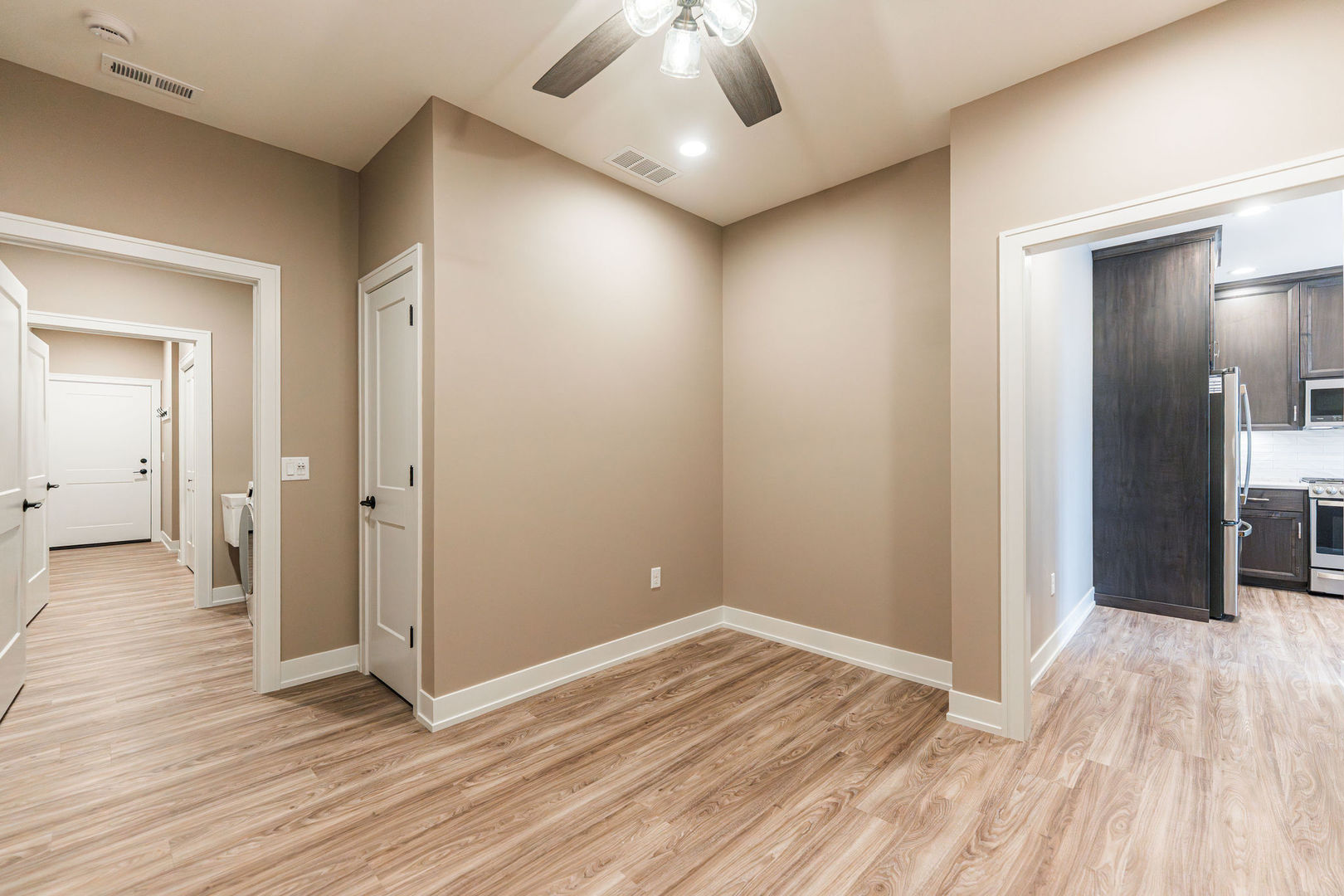 563 Stearn Drive #563, Genoa, IL 60135