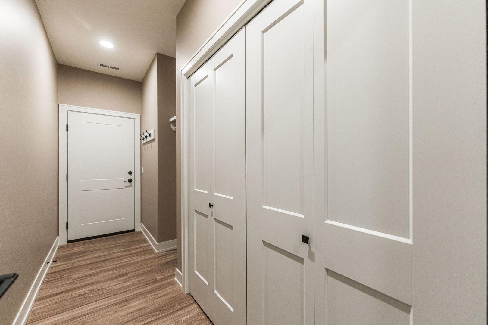 563 Stearn Drive #563, Genoa, IL 60135