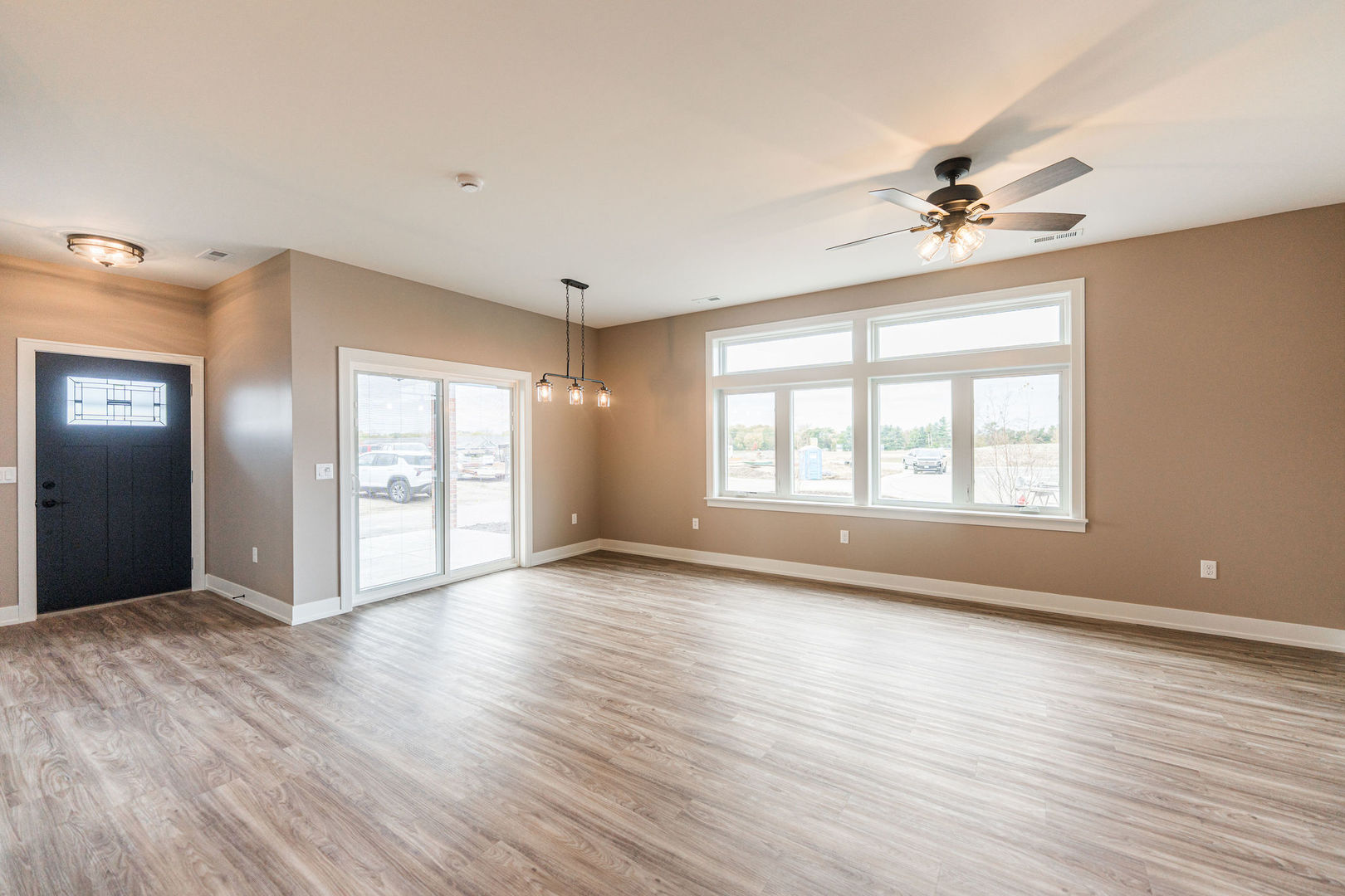 563 Stearn Drive #563, Genoa, IL 60135