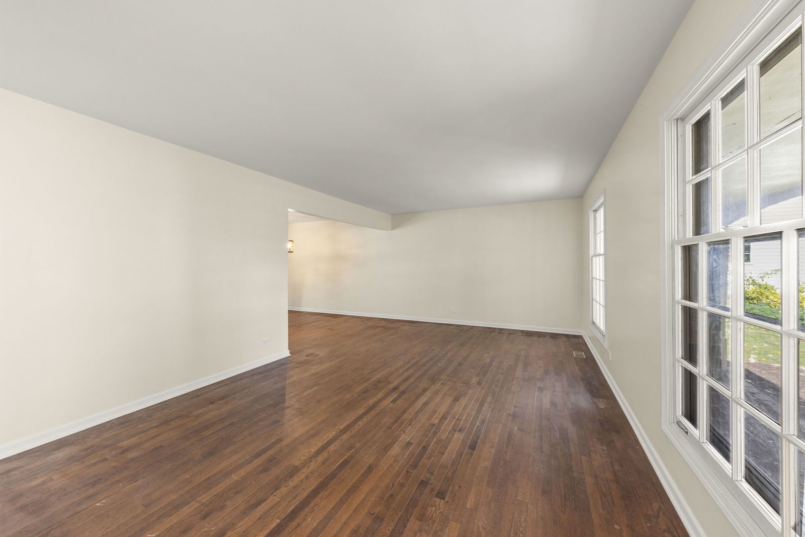 345 Green Valley Drive, Naperville, IL 60540