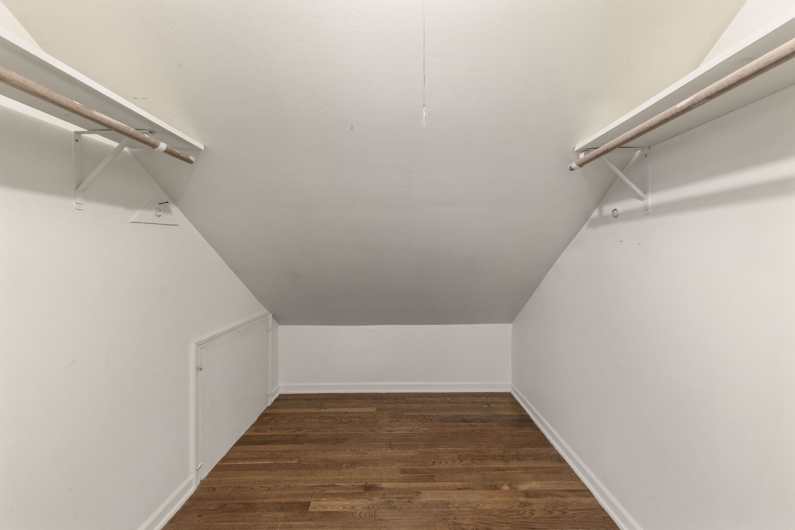 345 Green Valley Drive, Naperville, IL 60540