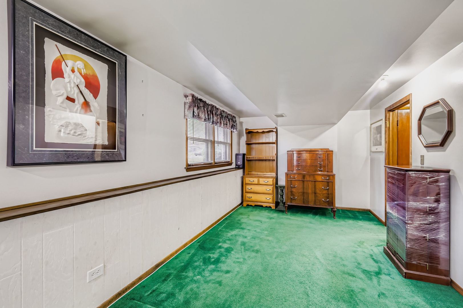 517 E Weathersfield Way, Schaumburg, IL 60193