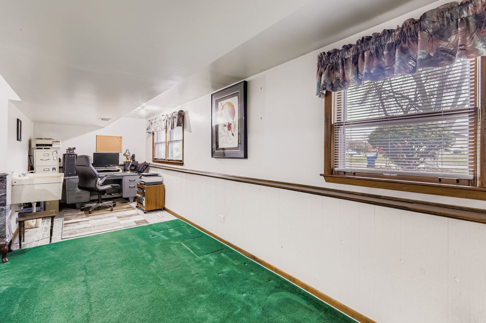 517 E Weathersfield Way, Schaumburg, IL 60193