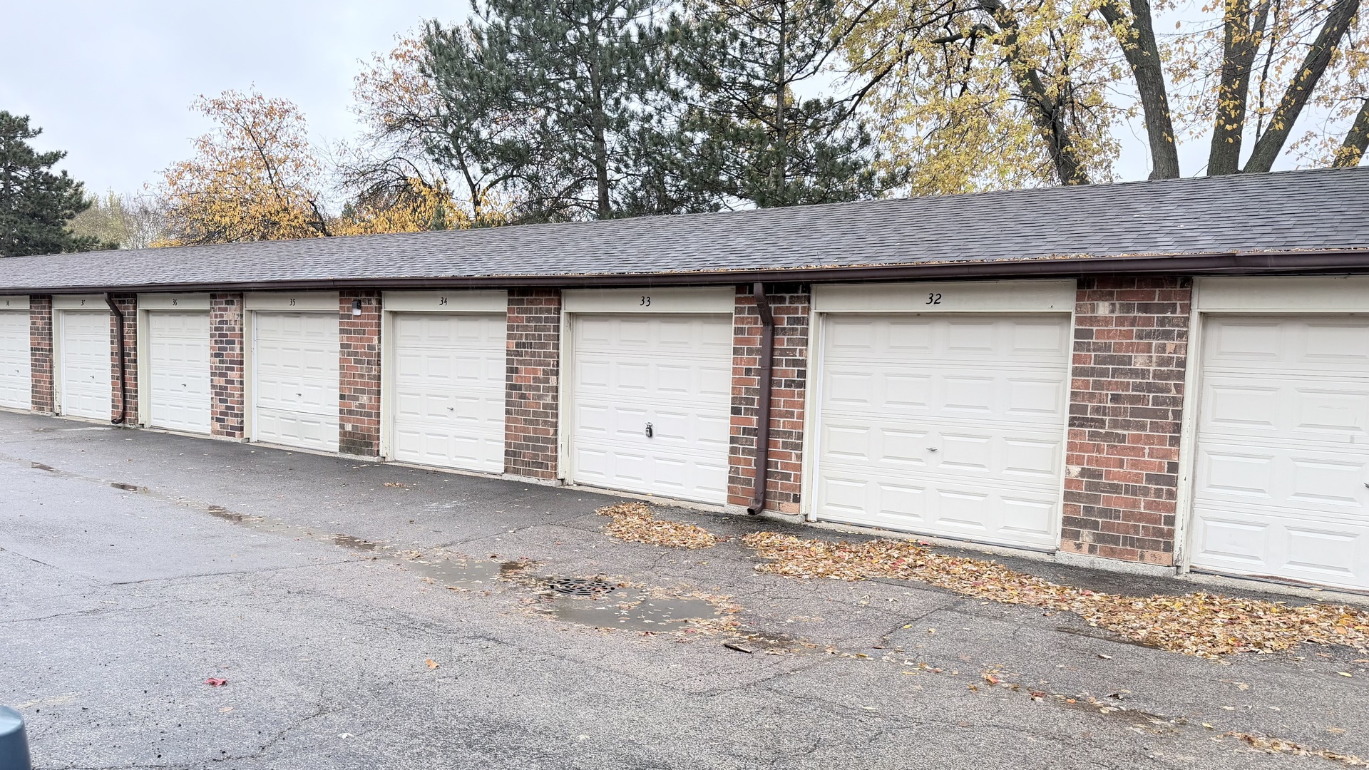 413 Berkshire Drive #22, Crystal Lake, IL 60014