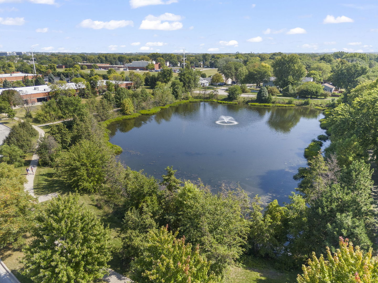 2911 Dearborn Court, Naperville, IL 60563