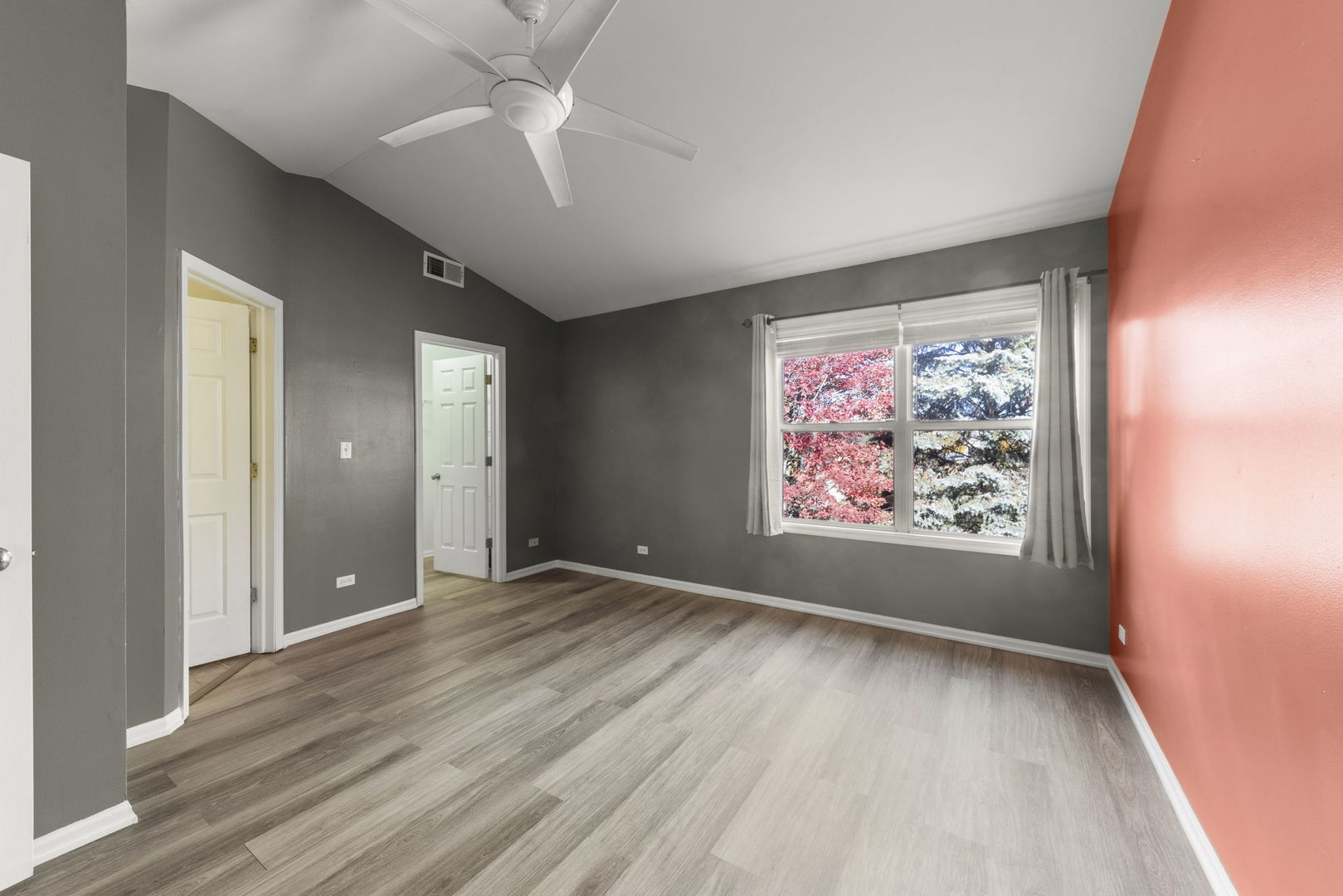 2911 Dearborn Court, Naperville, IL 60563