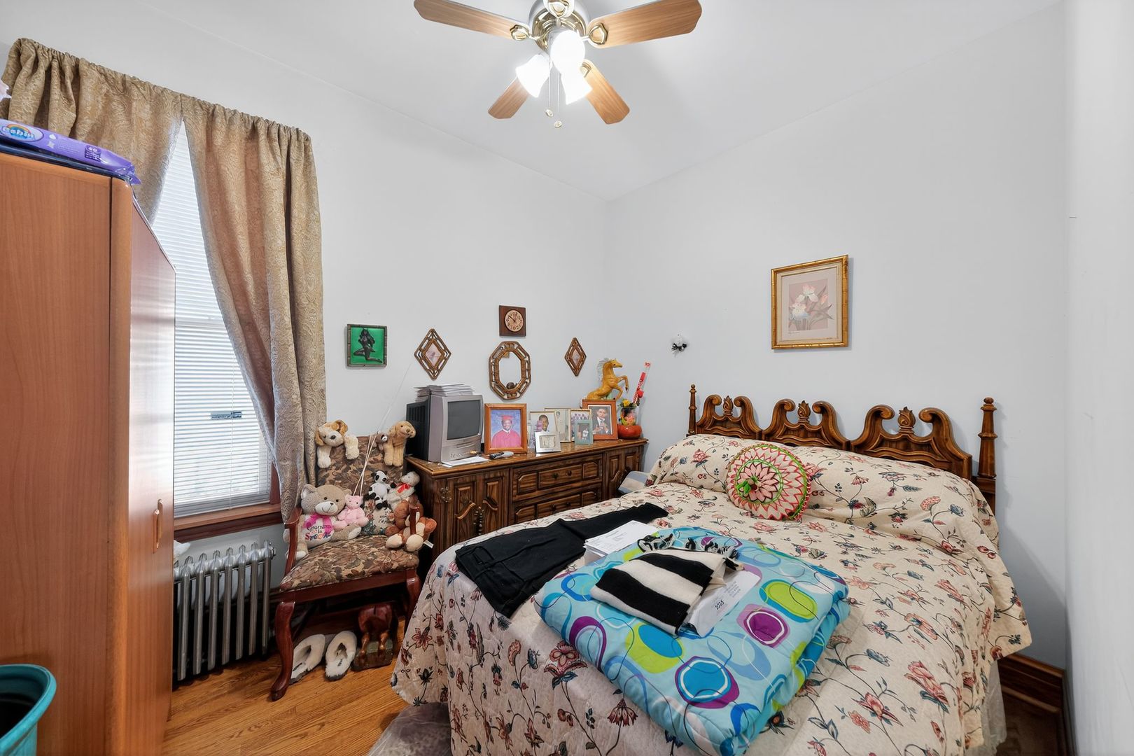 6541 S Carpenter Street, Chicago, IL 60621