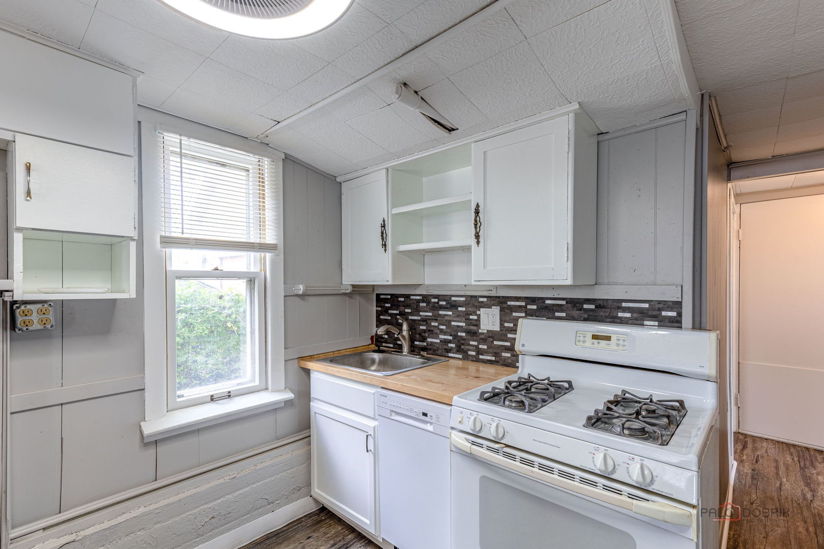 163 Eagle Point Road #1, Fox Lake, IL 60020