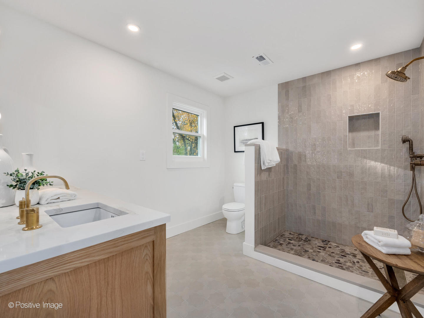 140 N Quincy Street, Hinsdale, IL 60521