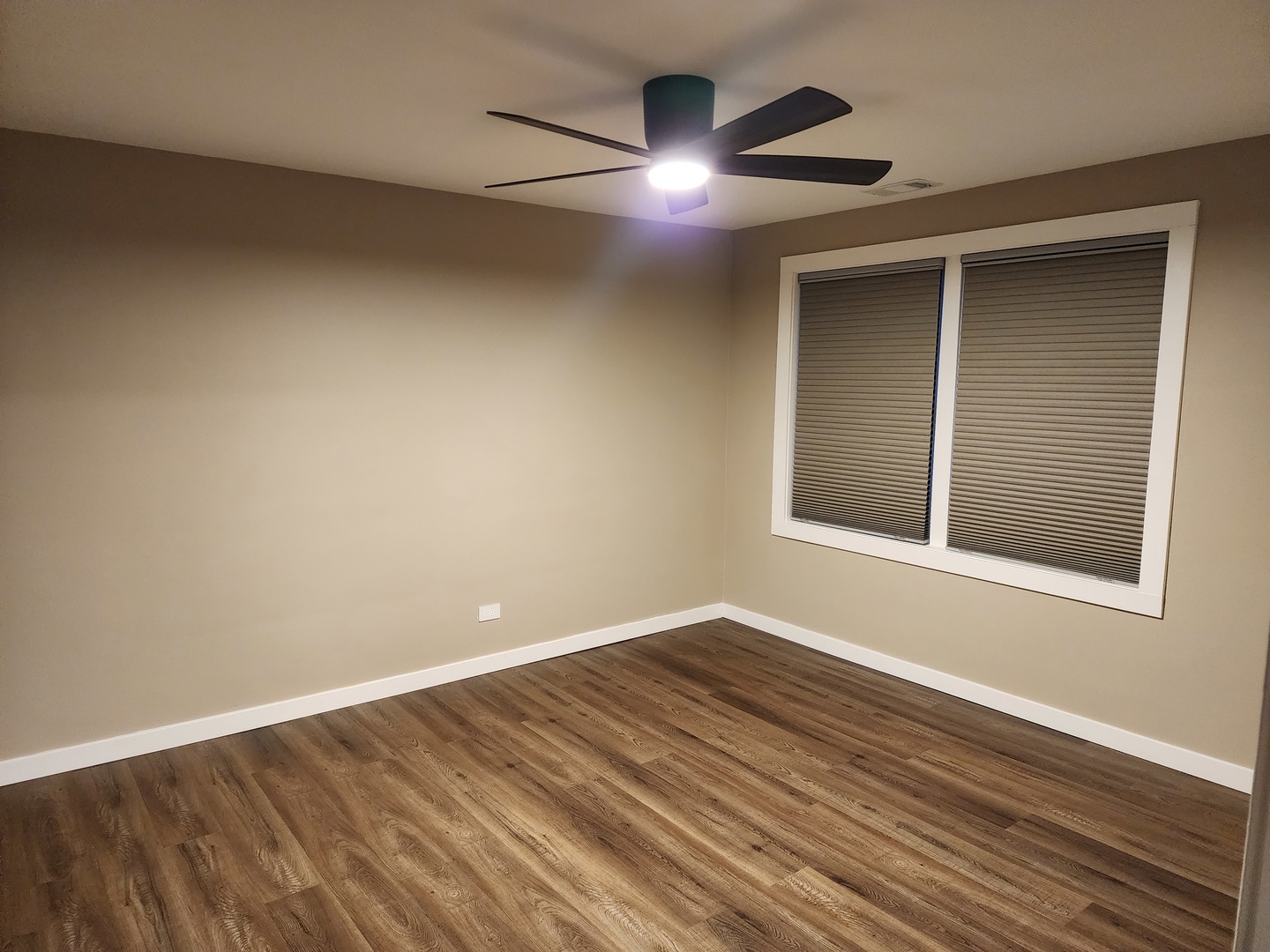 9356 S May Street, Chicago, IL 60620