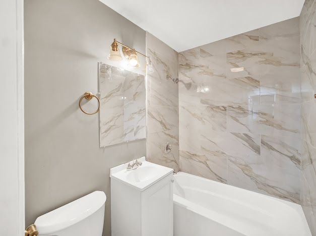 22248 Karlov Avenue, Richton Park, IL 60471