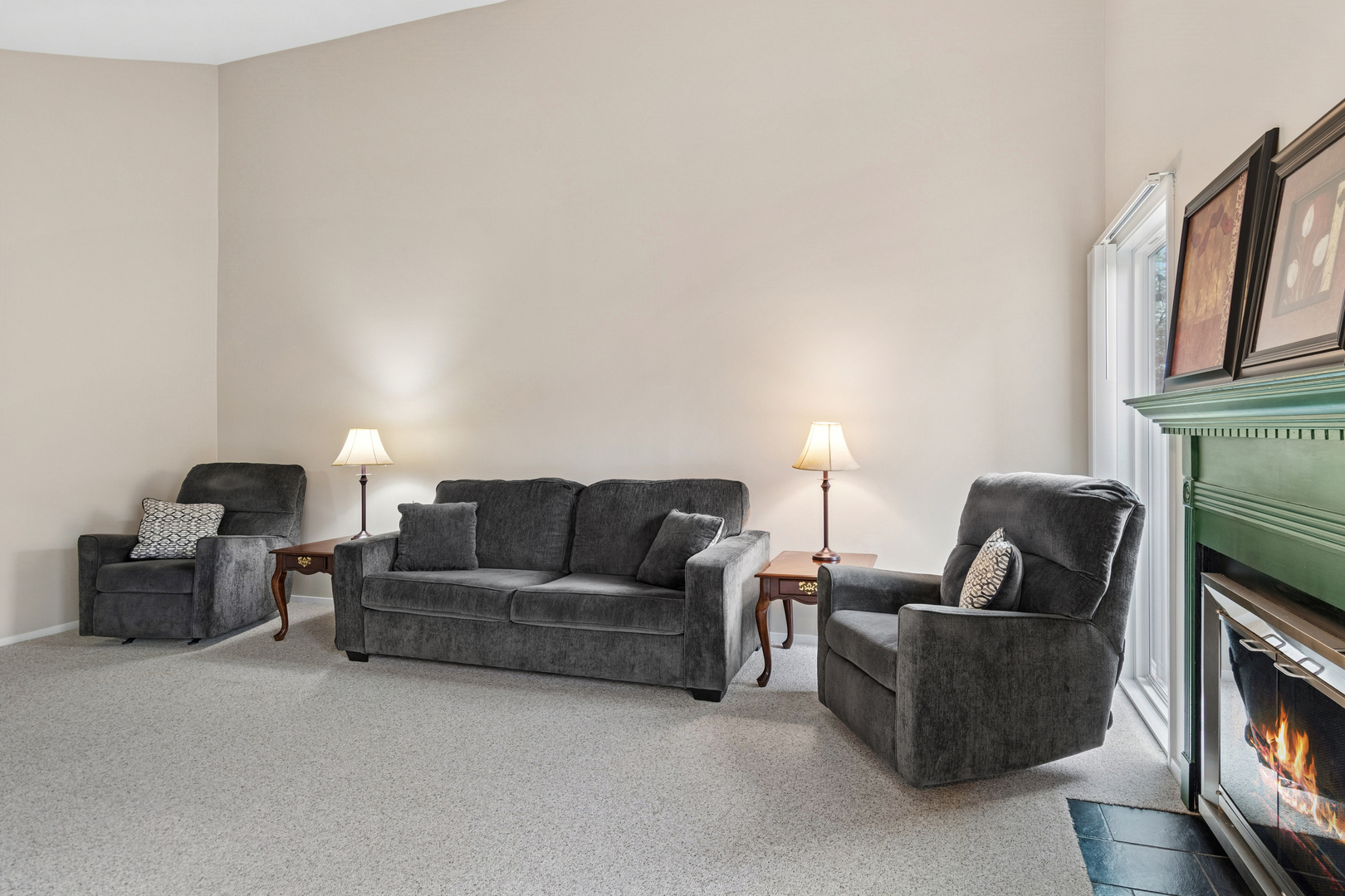 101 Aberdeen Court, Geneva, IL 60134