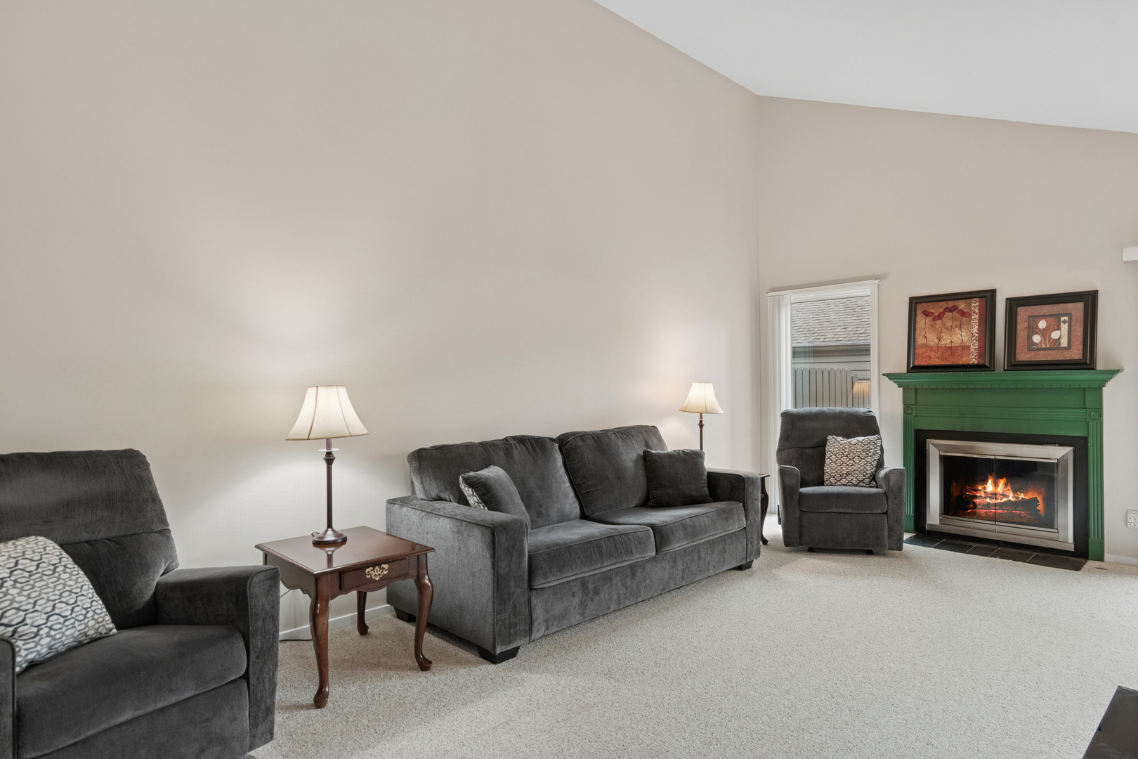 101 Aberdeen Court, Geneva, IL 60134