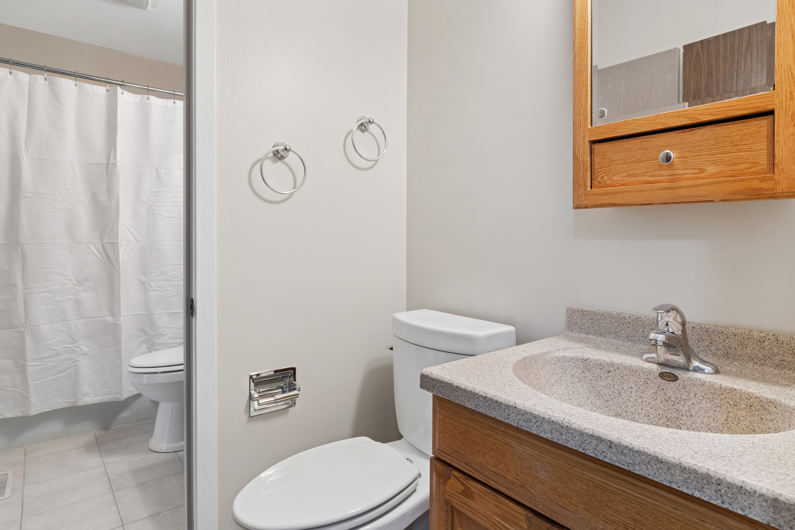 101 Aberdeen Court, Geneva, IL 60134