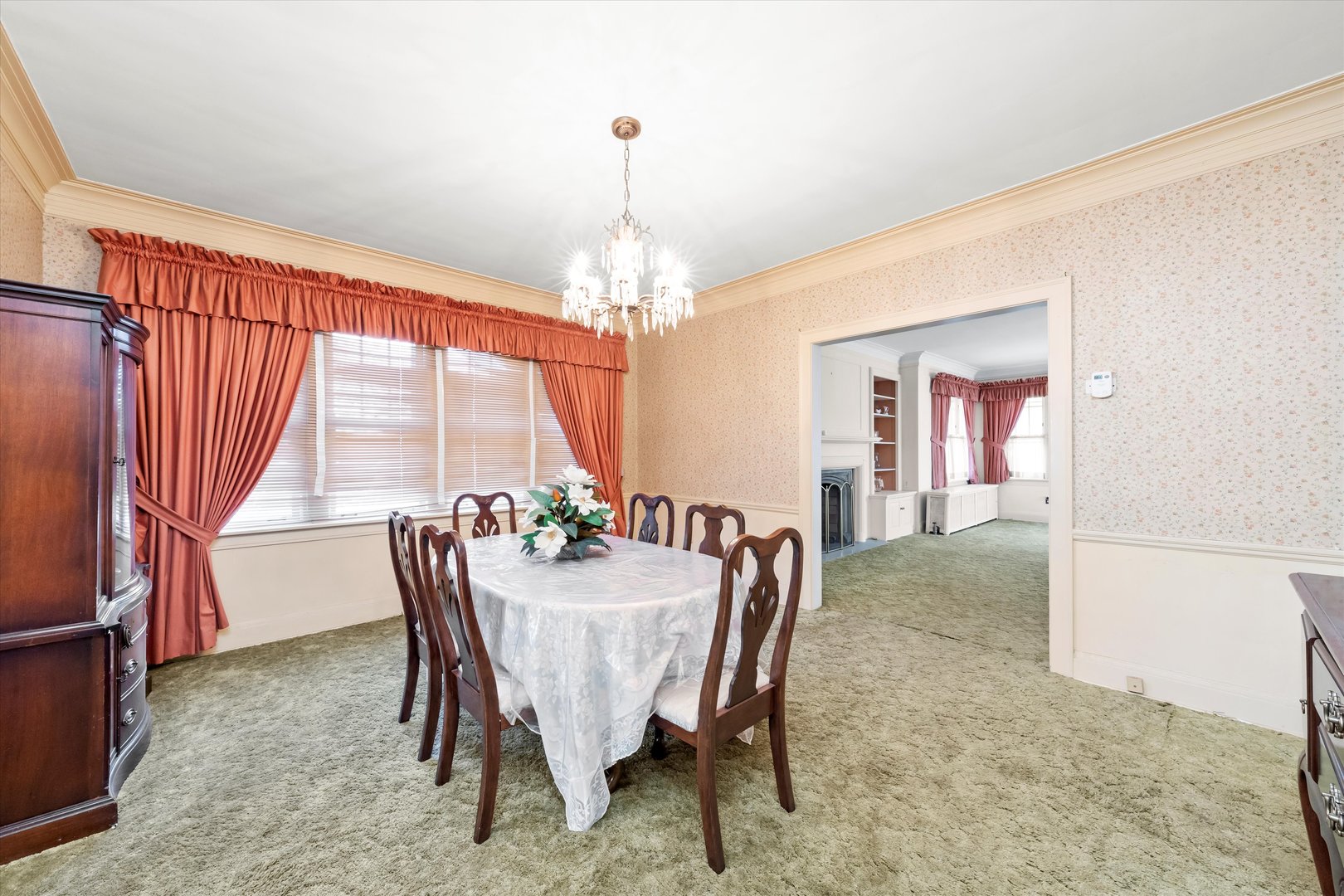 10456 S Hamilton Avenue, Chicago, IL 60643