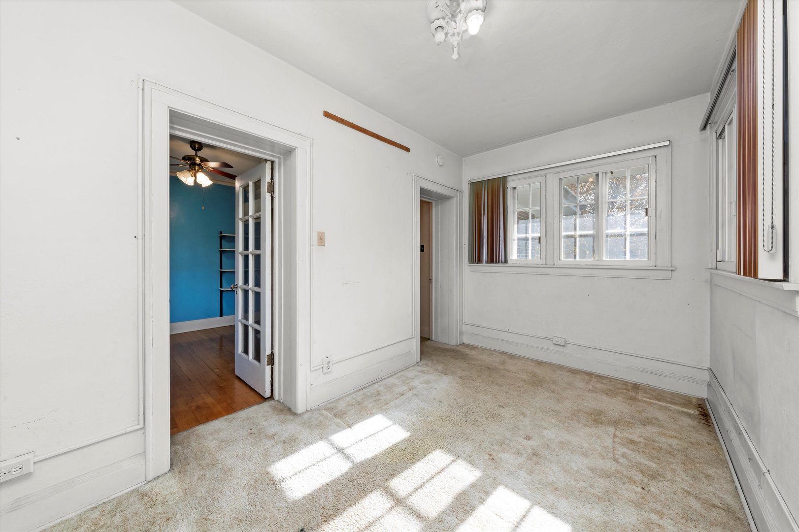 10456 S Hamilton Avenue, Chicago, IL 60643