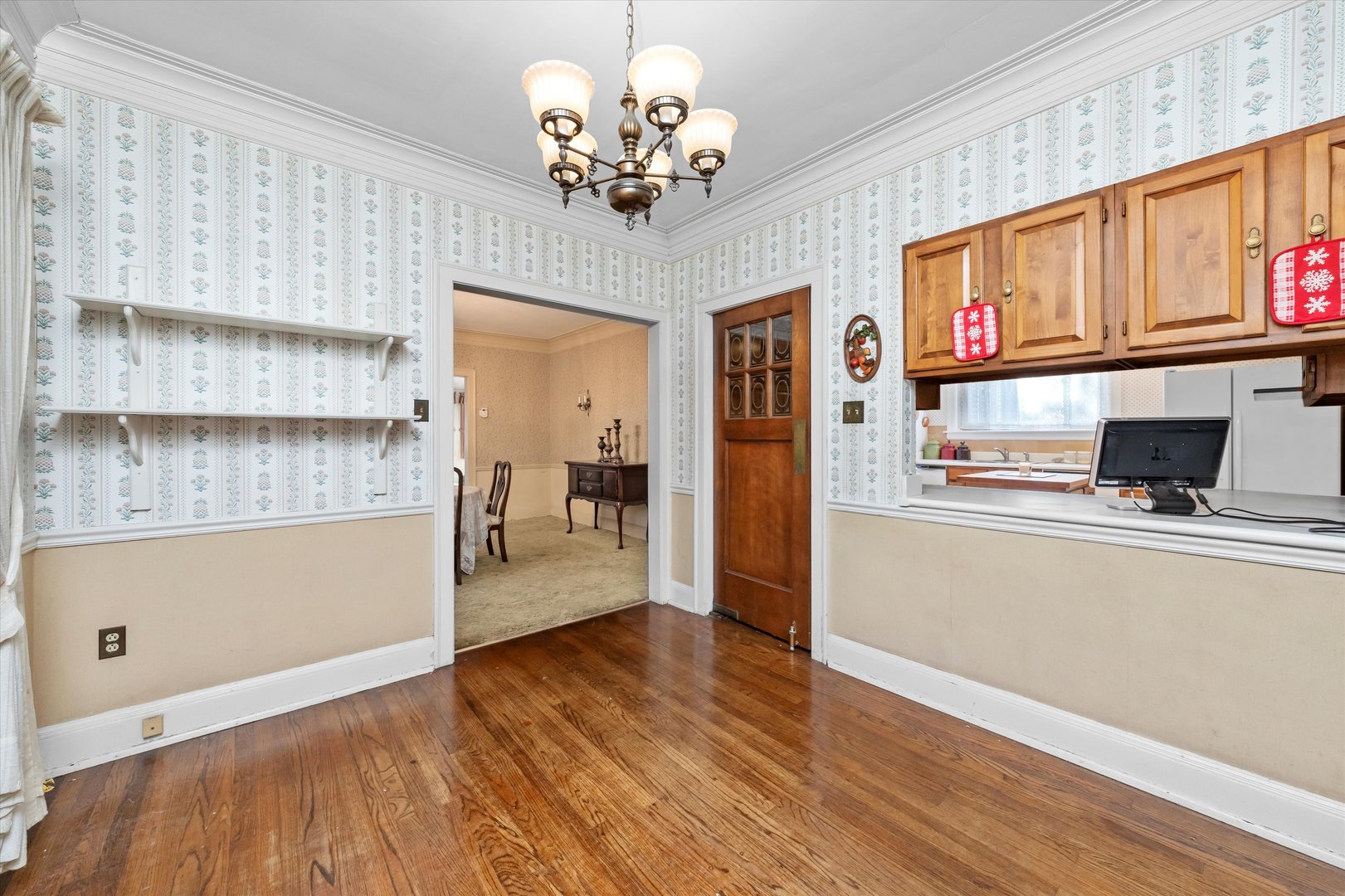 10456 S Hamilton Avenue, Chicago, IL 60643