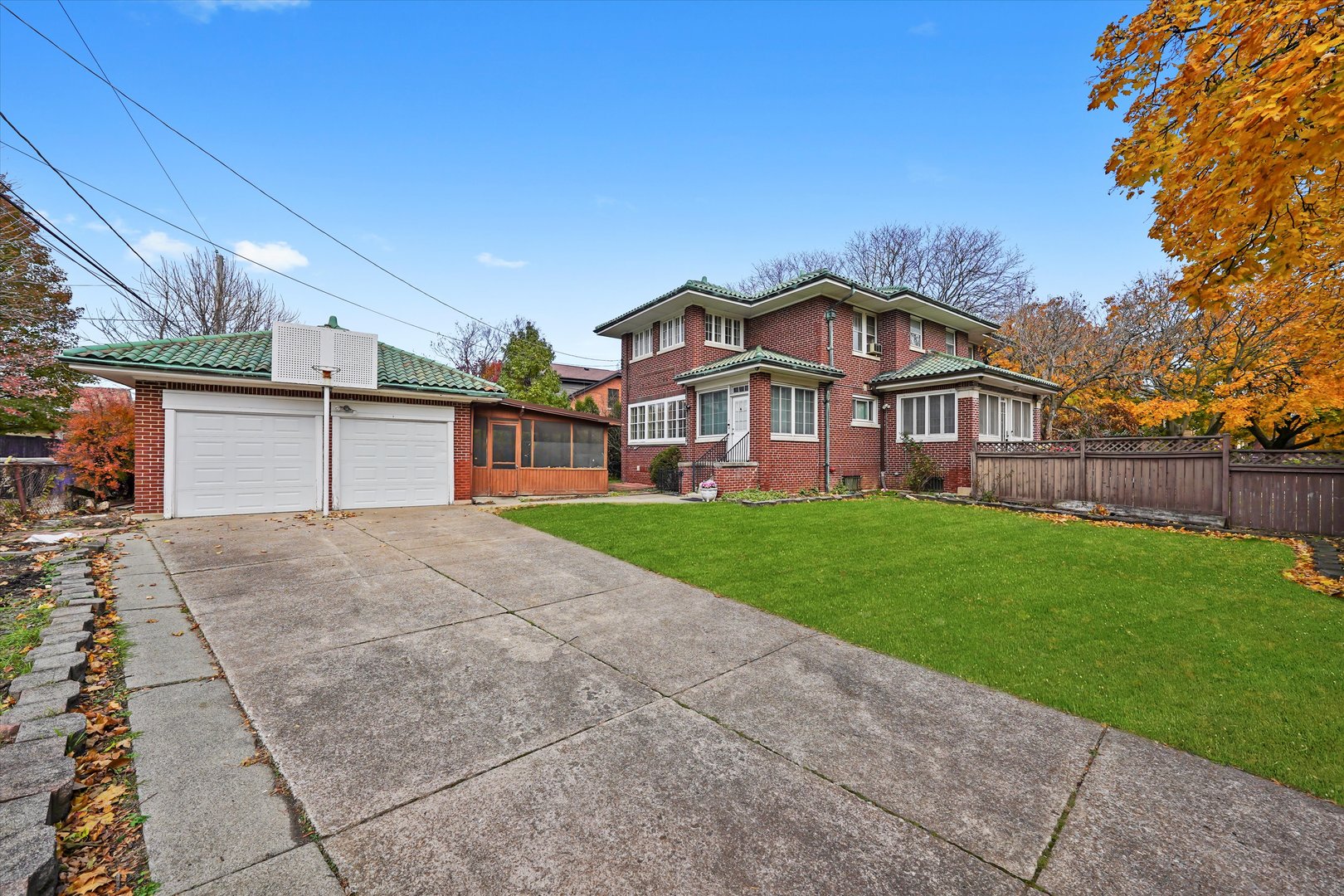 10456 S Hamilton Avenue, Chicago, IL 60643