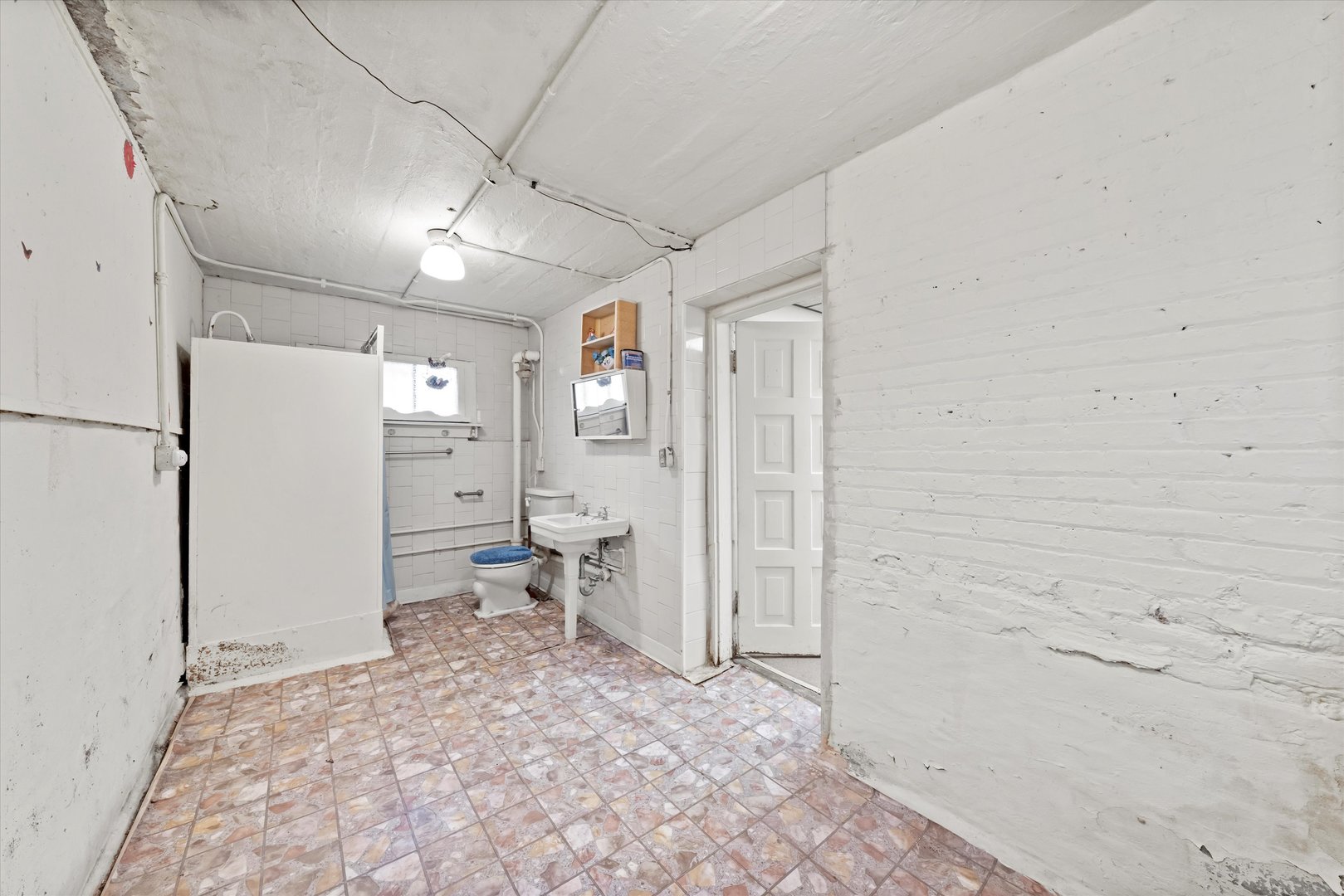 10456 S Hamilton Avenue, Chicago, IL 60643