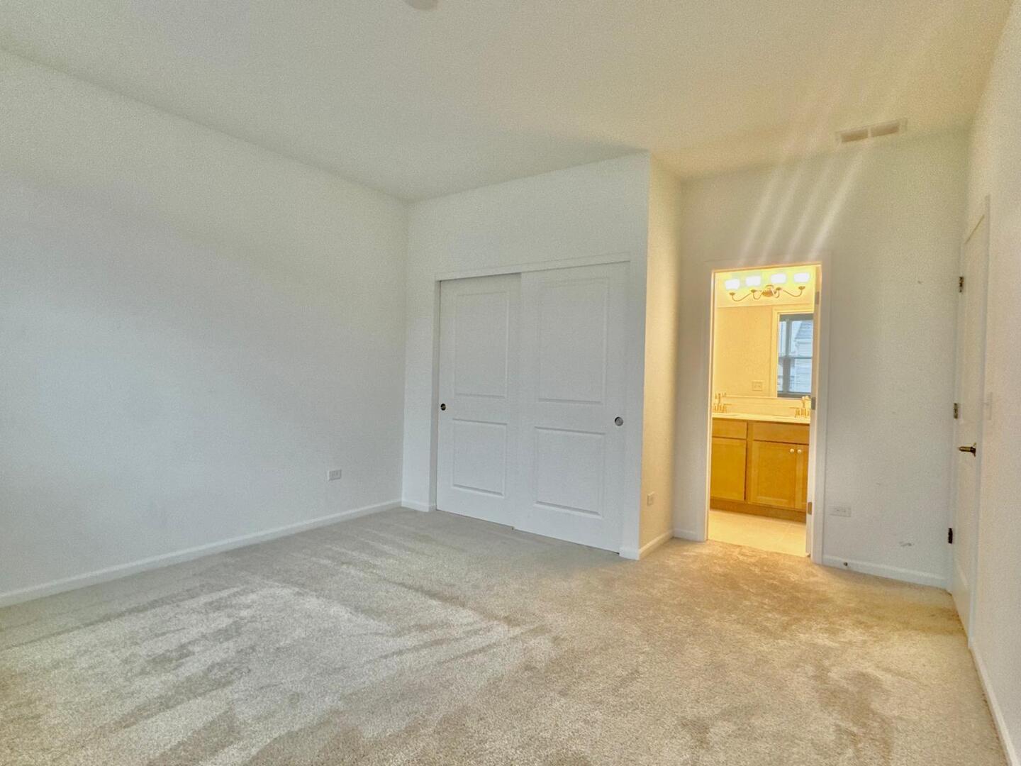 4397 Chelsea Manor Circle, Aurora, IL 60504