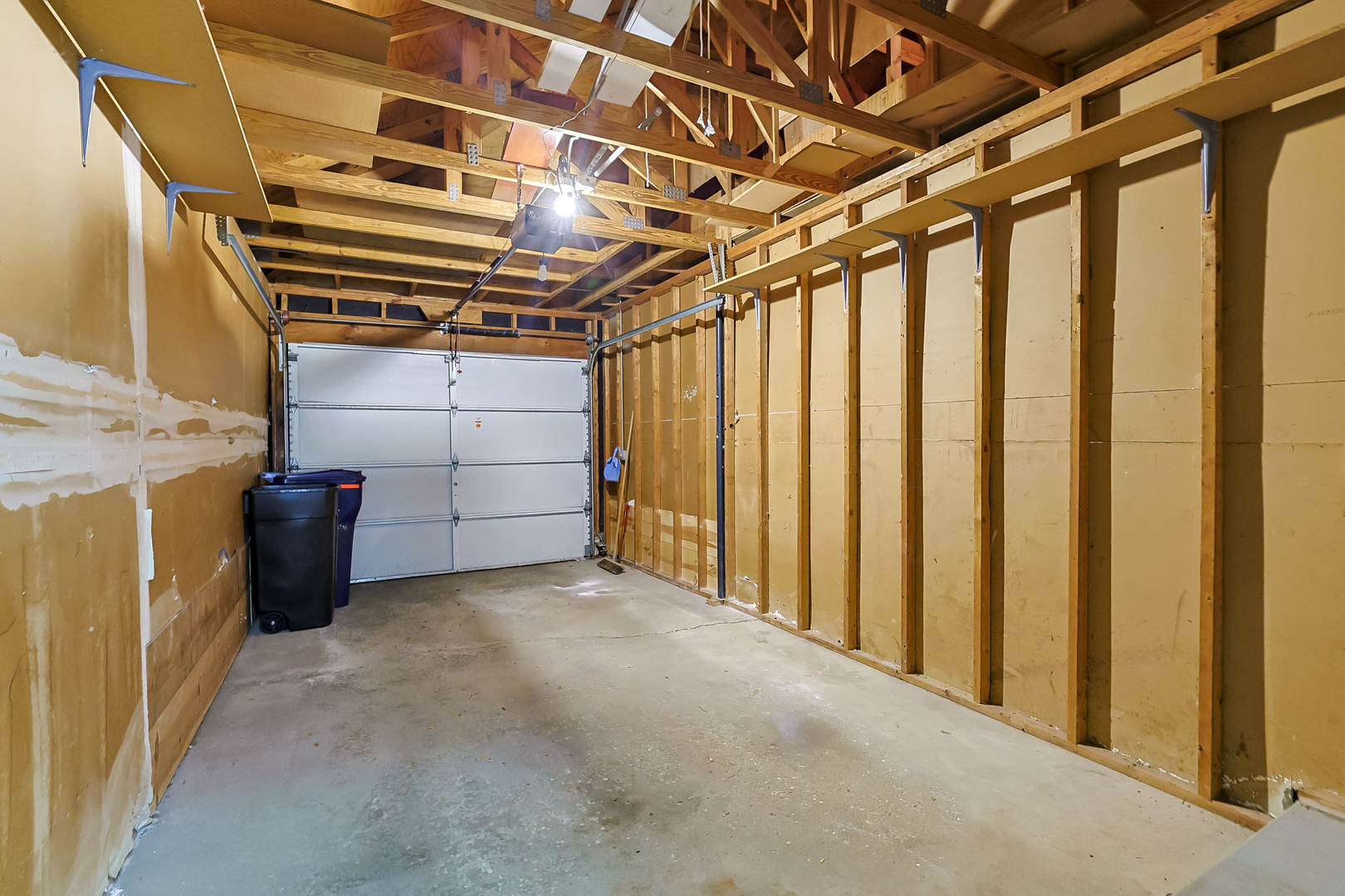 367 Greystone Court #A2, Schaumburg, IL 60193