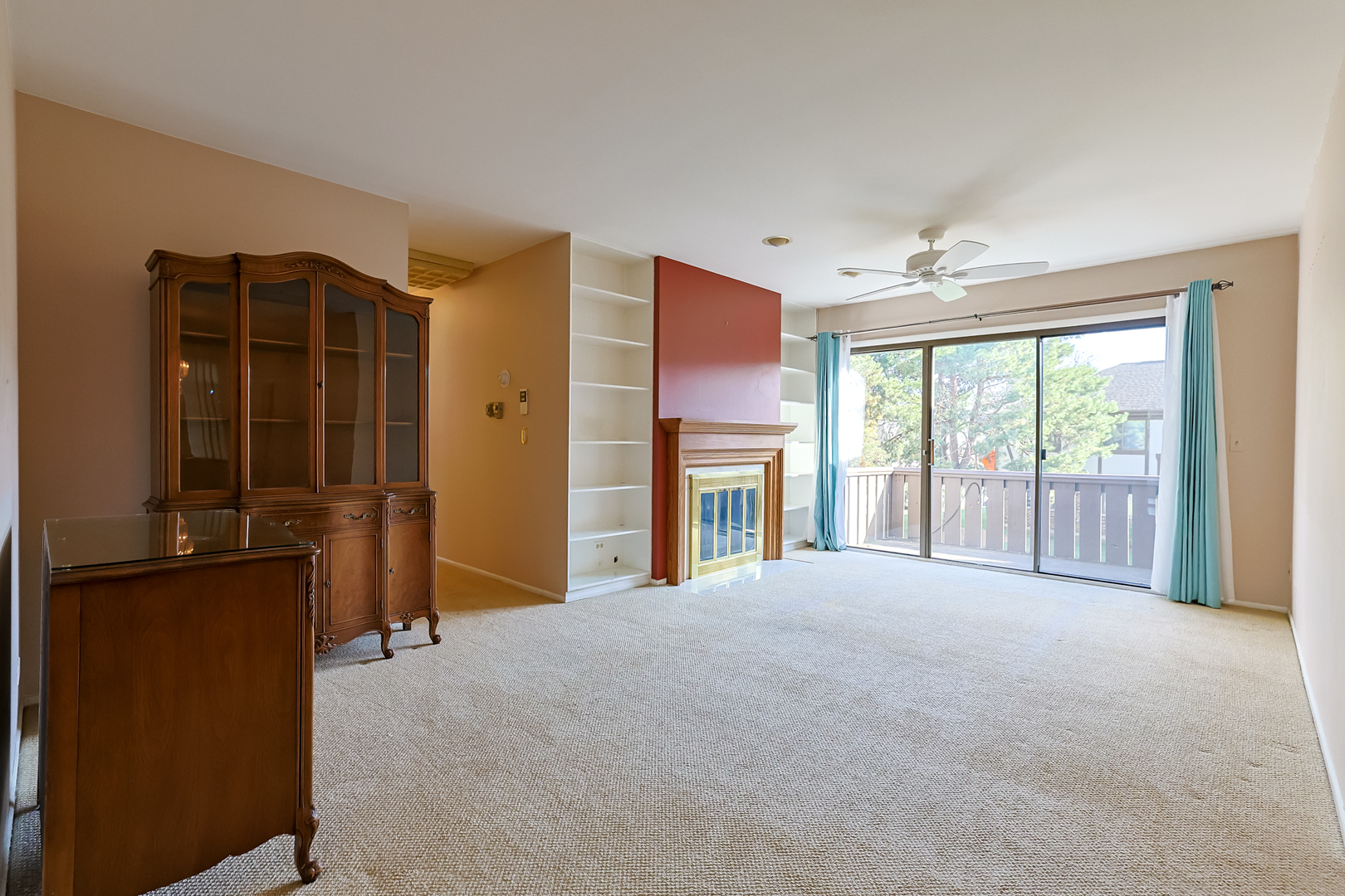 367 Greystone Court #A2, Schaumburg, IL 60193