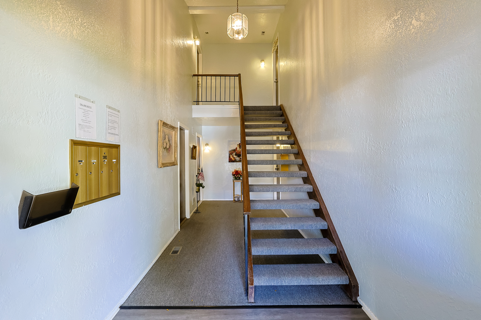 367 Greystone Court #A2, Schaumburg, IL 60193