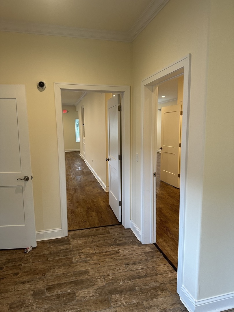 170 W Irving Park Road, Wood Dale, IL 60191