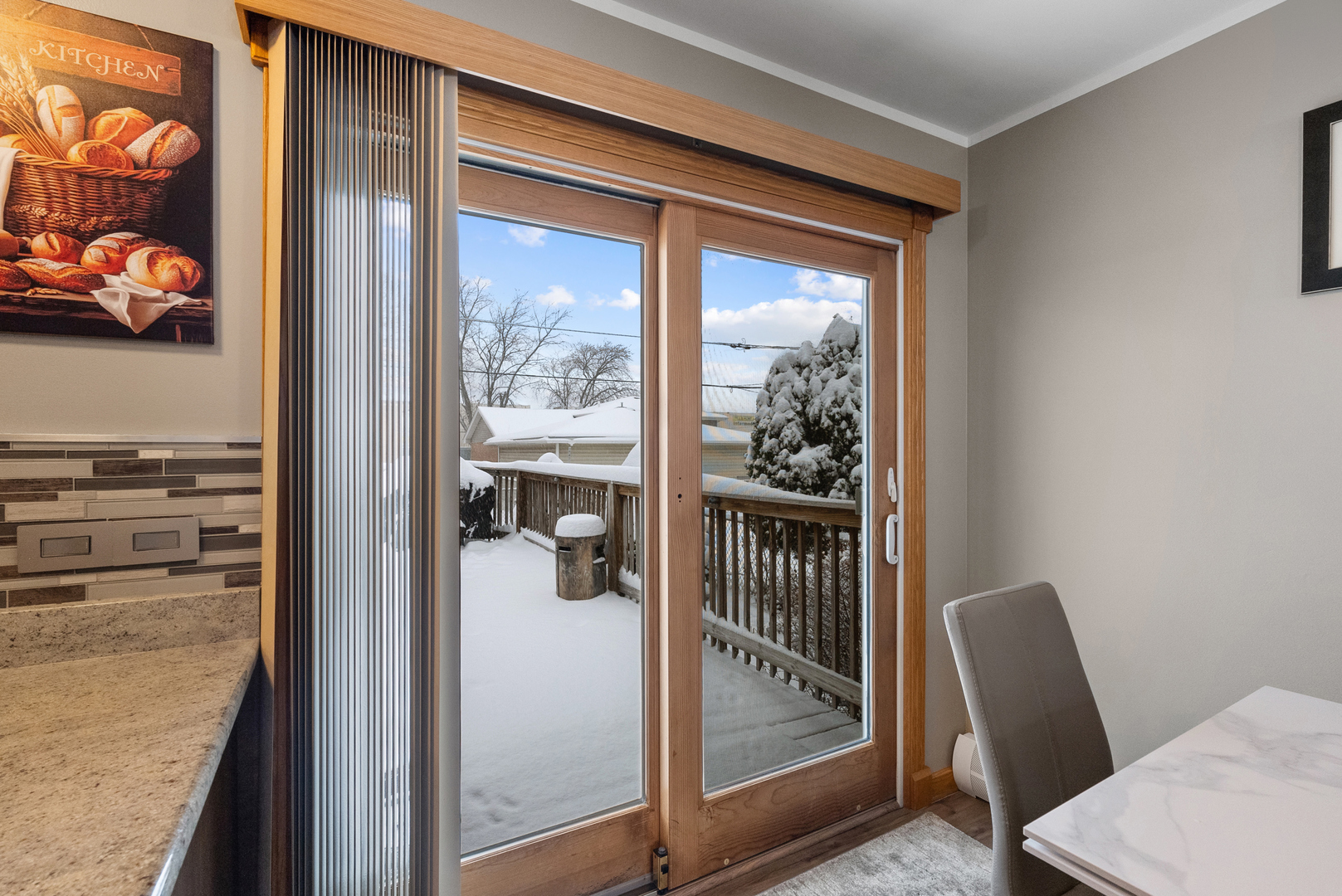 8232 S Ferdinand Avenue, Bridgeview, IL 60455