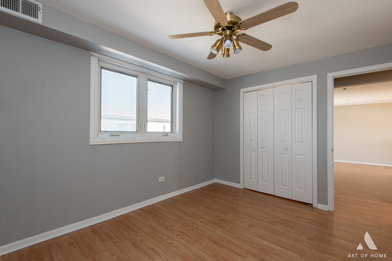 6444 S Narragansett Avenue #3W, Chicago, IL 60638