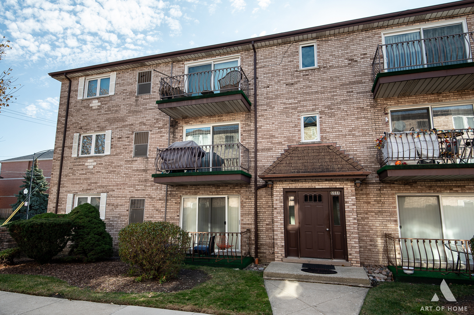 6444 S Narragansett Avenue #3W, Chicago, IL 60638