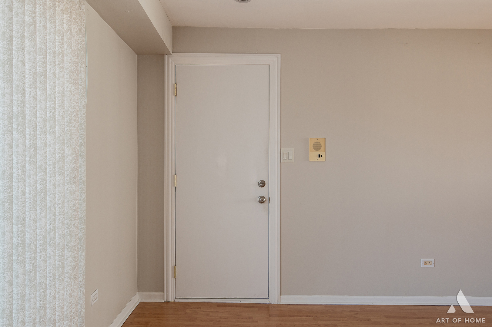 6444 S Narragansett Avenue #3W, Chicago, IL 60638