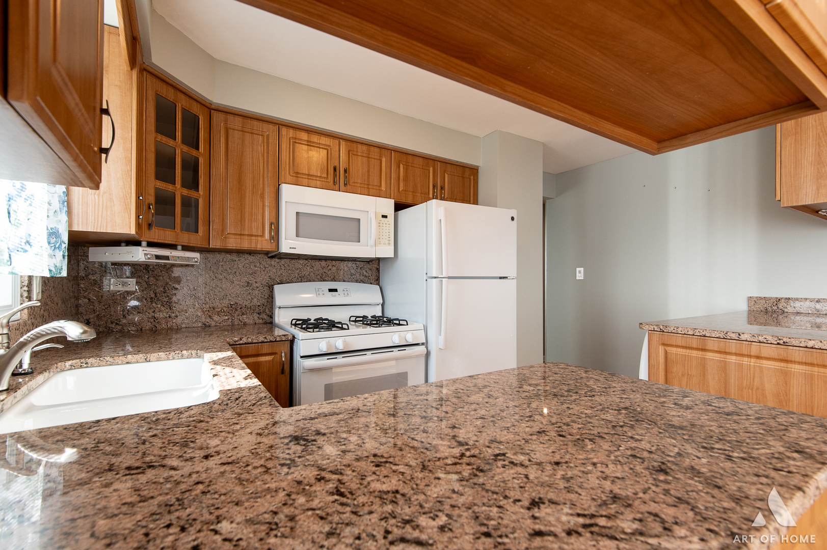 6444 S Narragansett Avenue #3W, Chicago, IL 60638